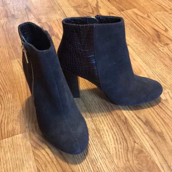 Brown Ankle Boots Size 5.5 💕 - Picture 2 of 8